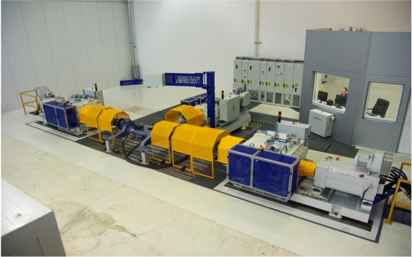 Elektromechanikai tesztberendezés